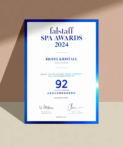 Falstaff Spa Awards 2024 Urkunde an Hotel Kristall mit 92 Punkten verliehen